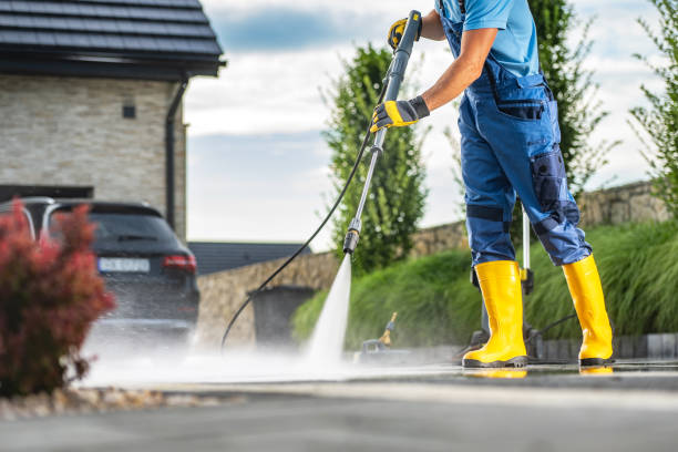 Best Garage Pressure Washing  in Crozet, VA